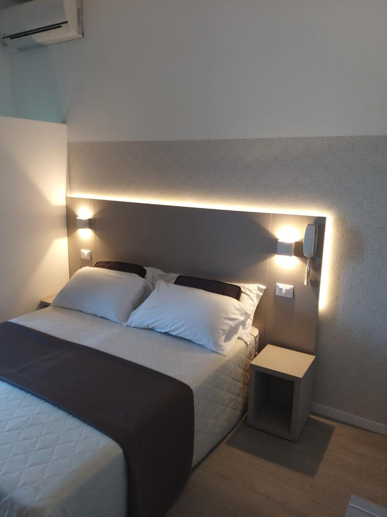 Hotel Ideal Rimini Luaran gambar
