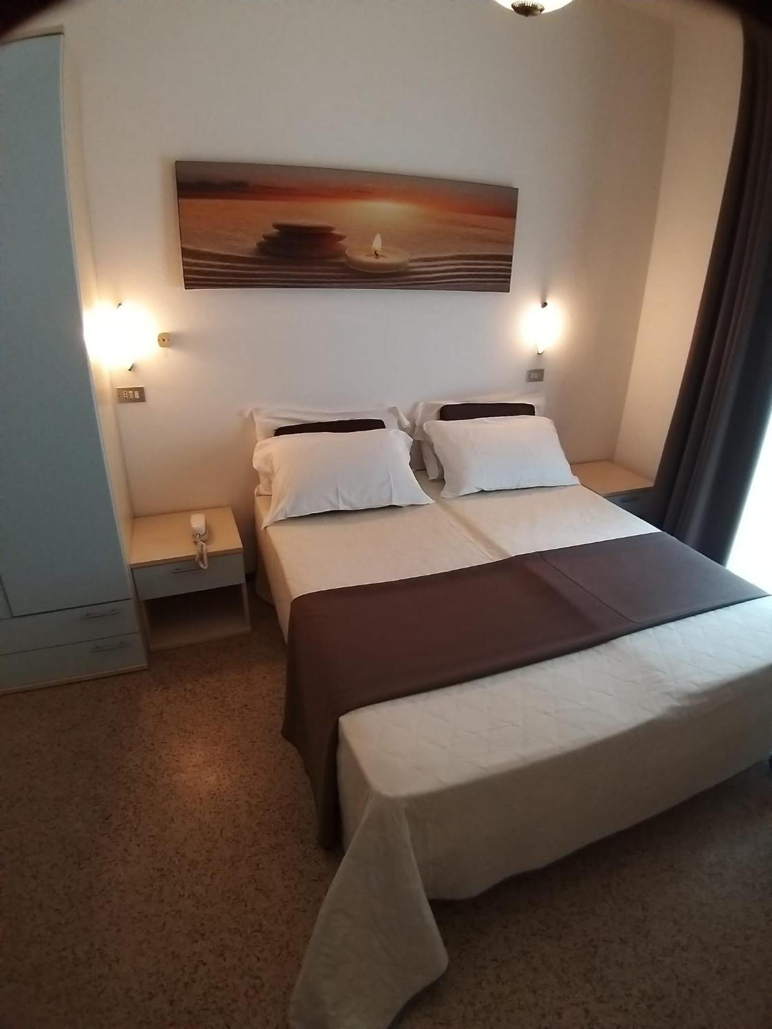 Hotel Ideal Rimini Luaran gambar