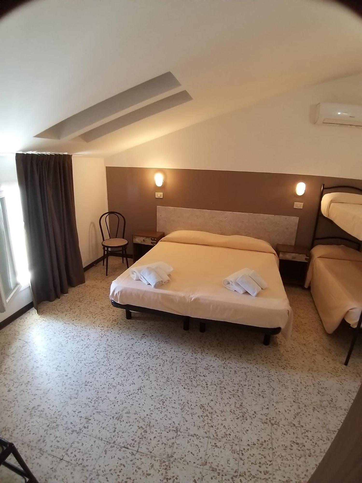 Hotel Ideal Rimini Luaran gambar