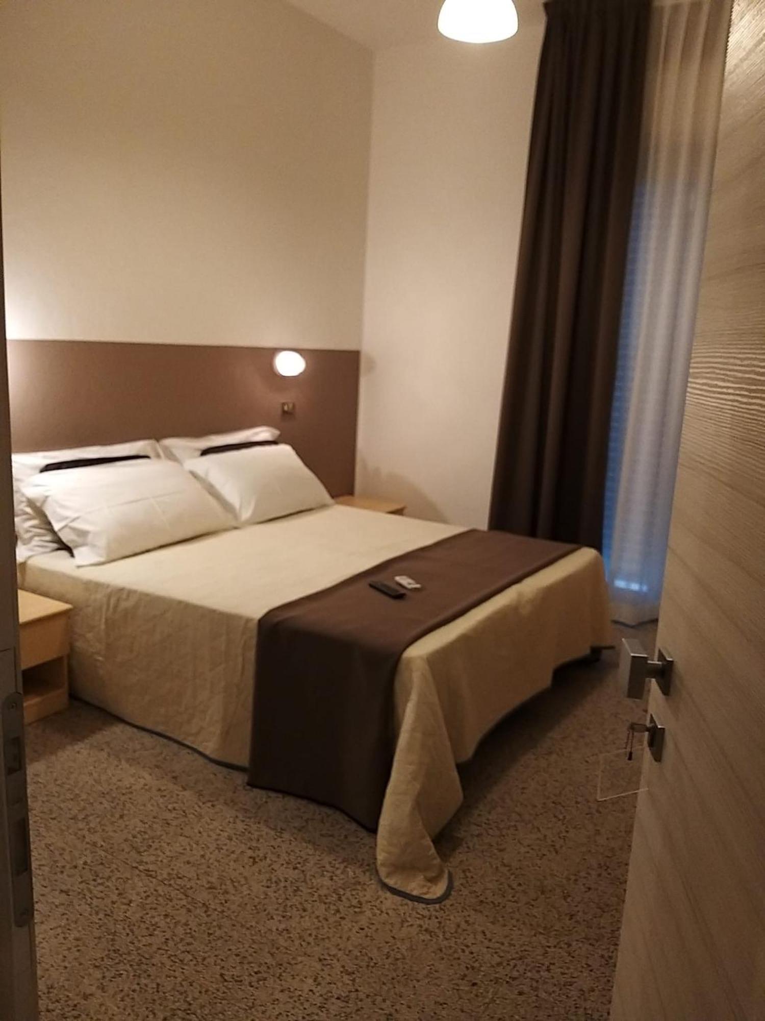 Hotel Ideal Rimini Luaran gambar
