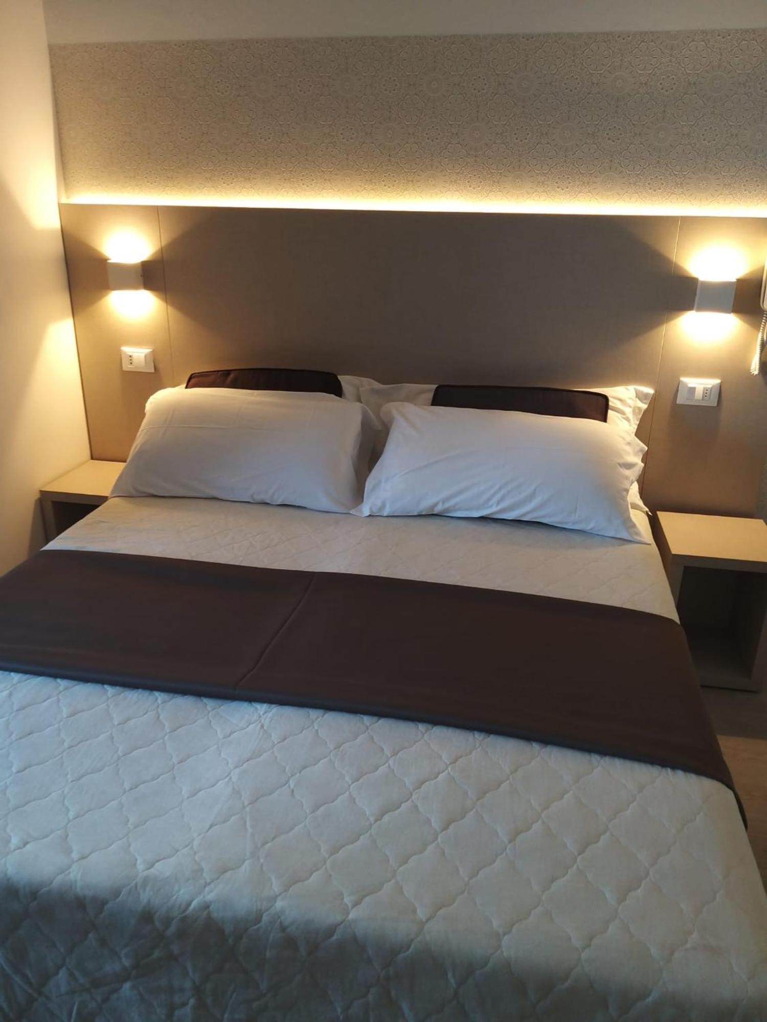 Hotel Ideal Rimini Luaran gambar