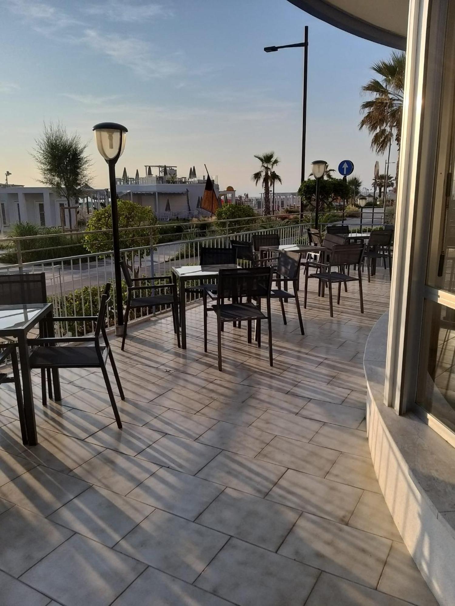Hotel Ideal Rimini Luaran gambar