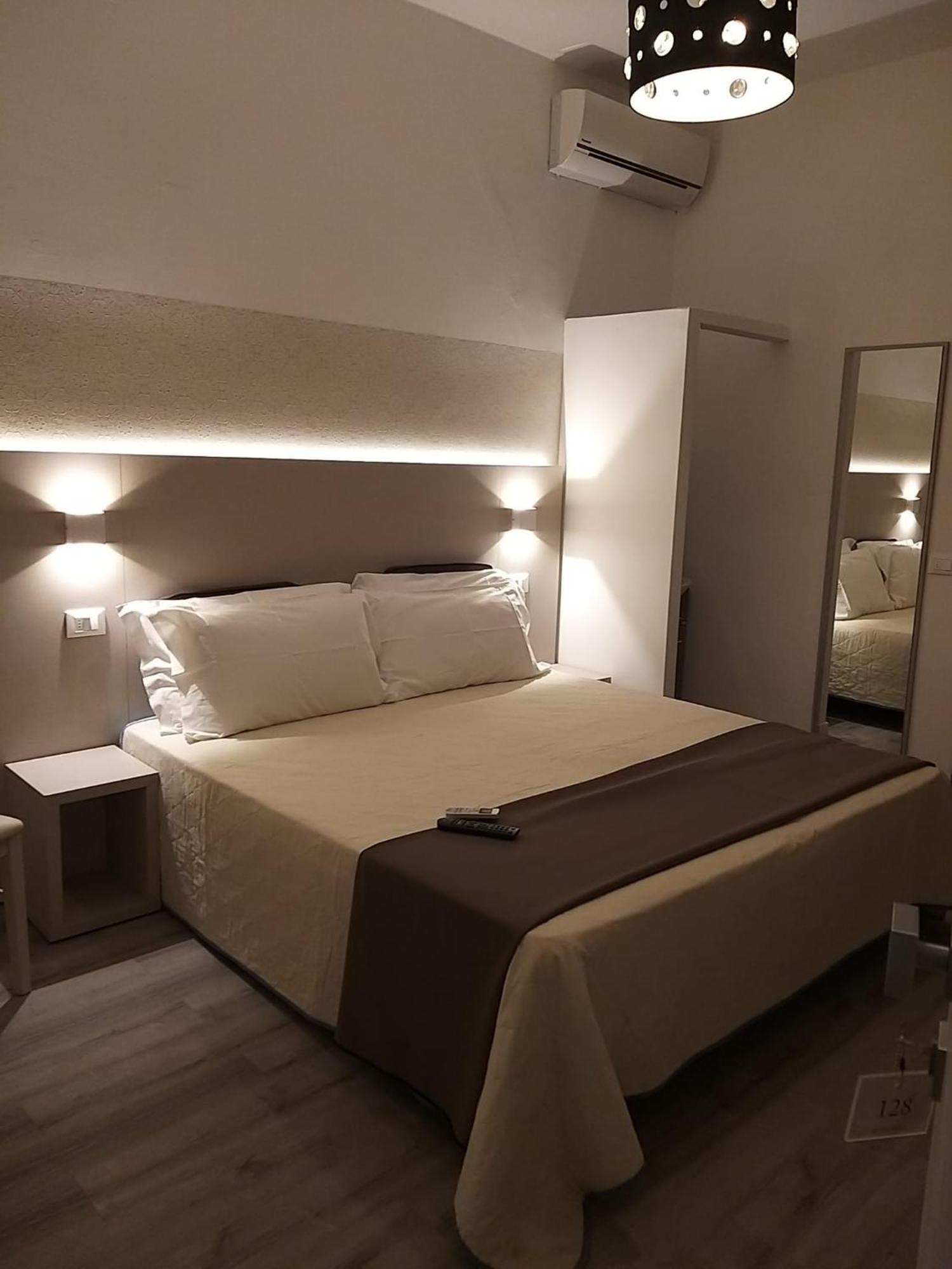 Hotel Ideal Rimini Luaran gambar