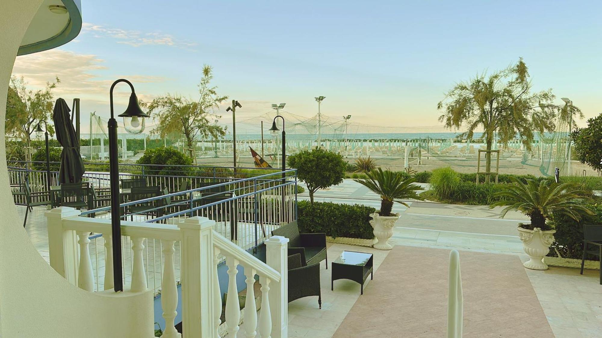 Hotel Ideal Rimini Luaran gambar